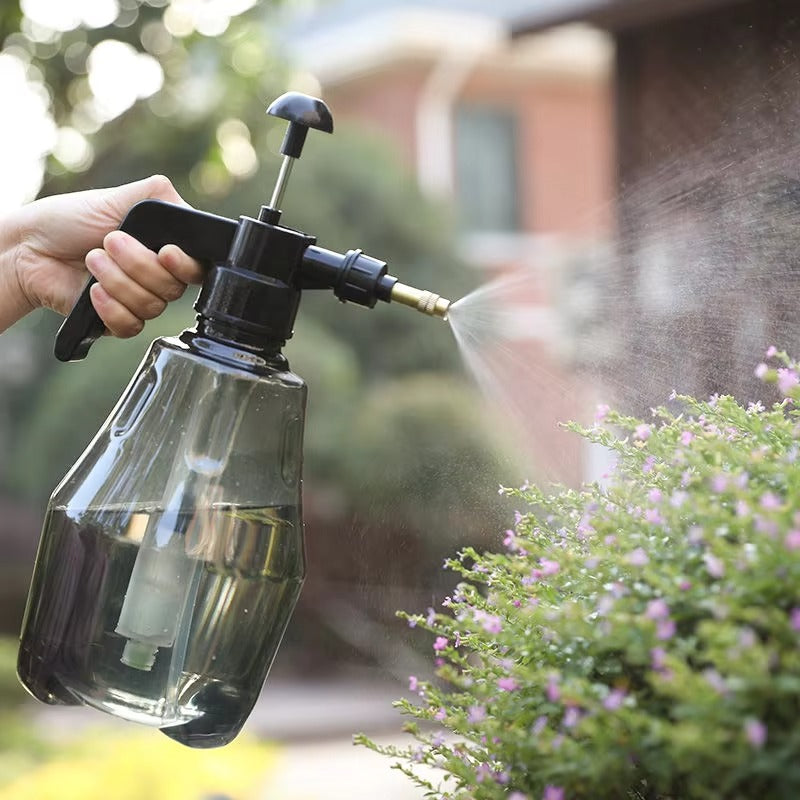 1pc Premium Plastic Pressure Spray Bottle - Powerful Air Pressure Technology, Adjustable Nozzle, High-Pressure Mist Sprayer for