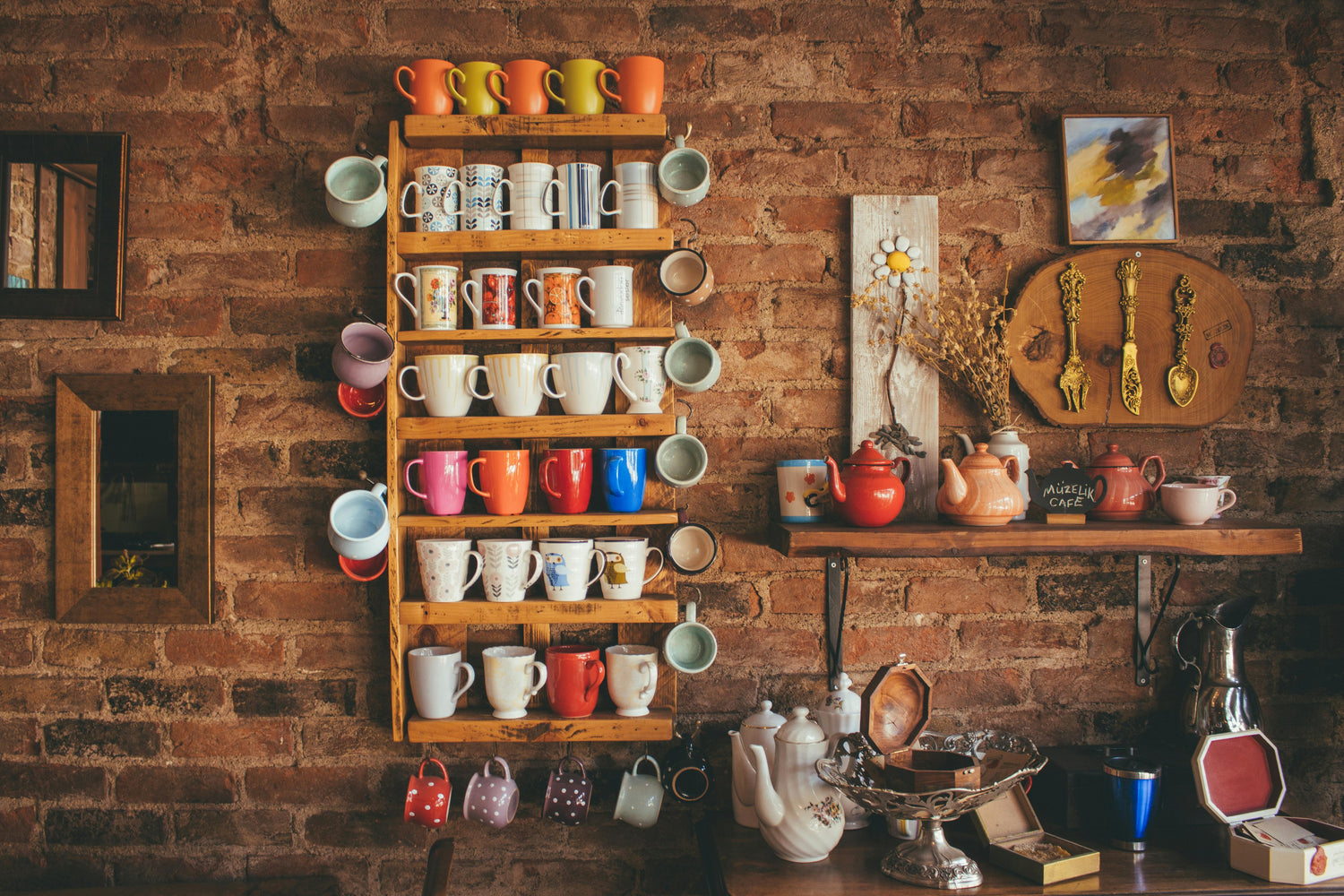 Cups and Mugs