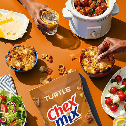 Turtle Snack Mix, Indulgent Snacks, Family Size, 13.5 Oz
